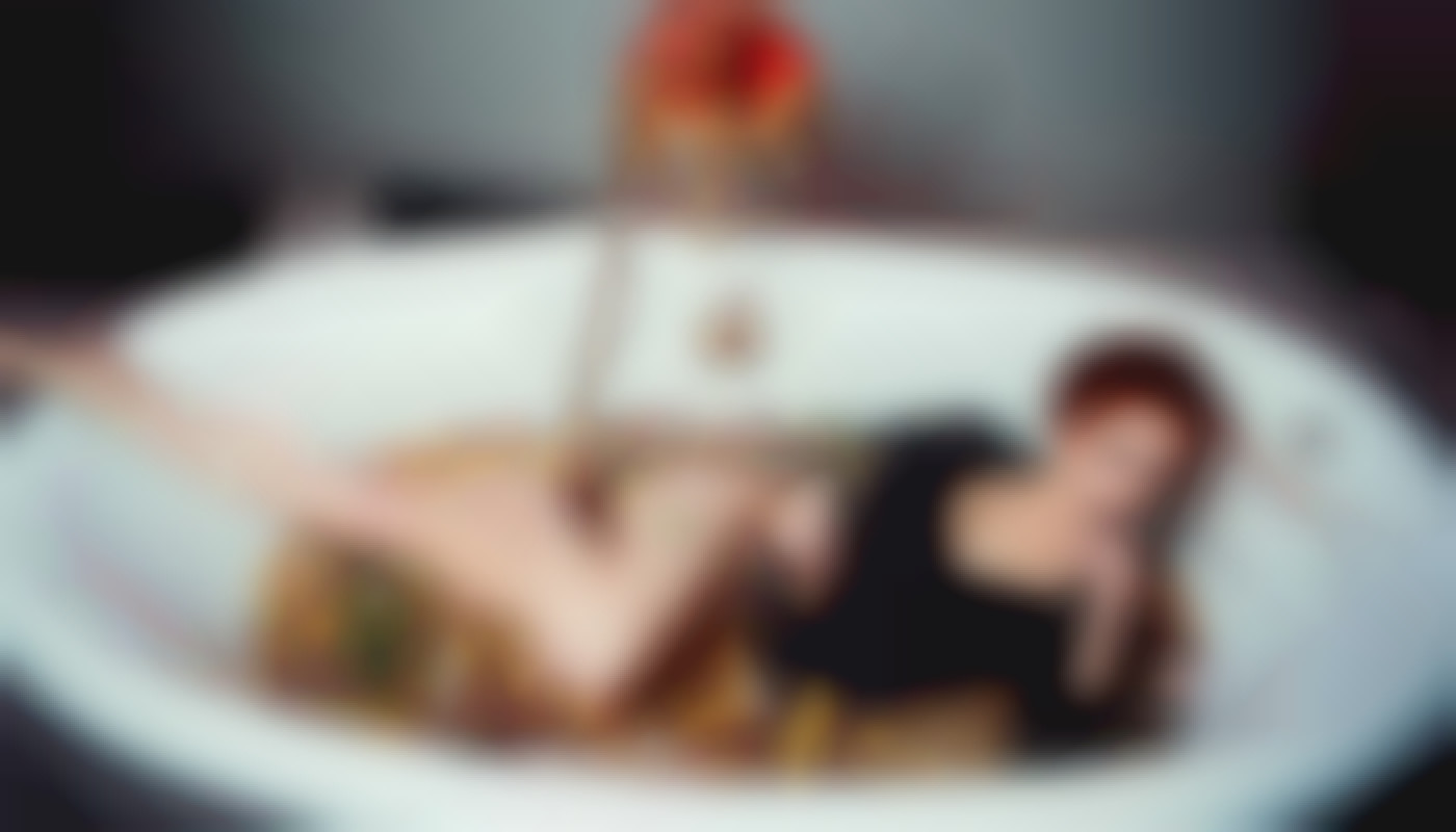 Exploration des limites du porno extrême avec pisse, merde et vomi